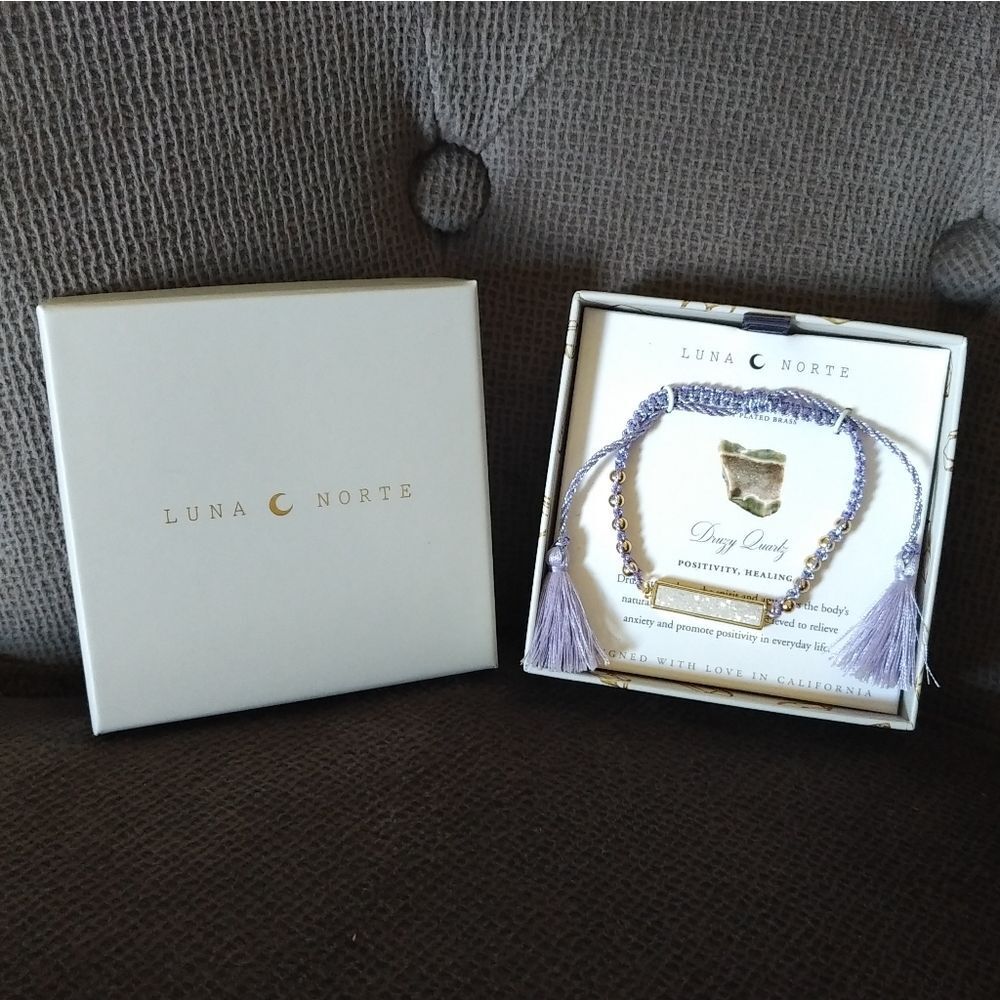Luna🌙 Norte Lavender💜 Slide Closure Bracelet-NIB